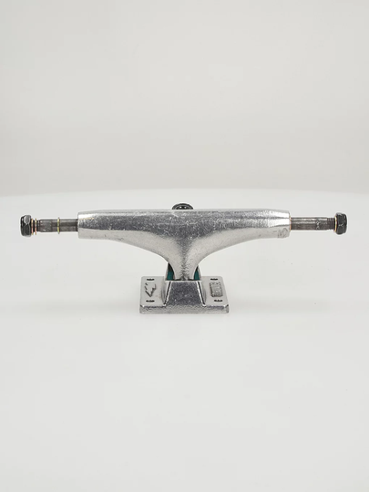 Thunder Polished Hi 145 Truck harmaa