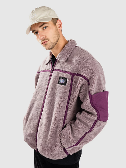 Livingston Sherpa Takki