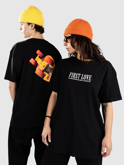Macba Life First Love T-paita musta