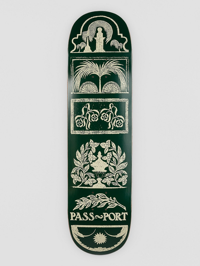 Pass Port Rubbings Series Front Yard 8.125" Skateboard Deck vihreä