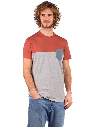 Iriedaily Block Pocket 0 T-Shirt punainen