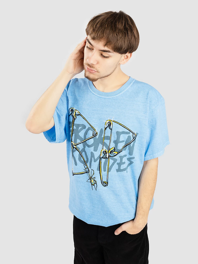 Broken Promises Piercer T-Shirt sininen