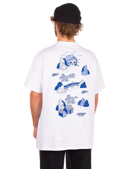 Lurking Class Mr Trucks Chapter 2 T-Shirt valkoinen