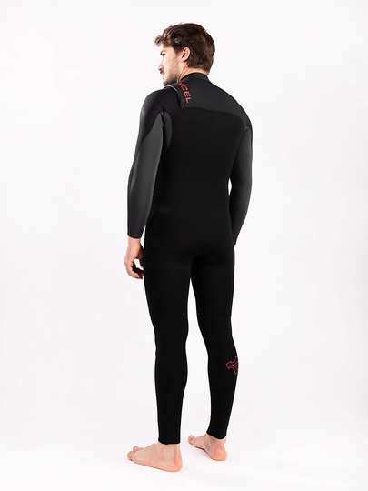 Xcel Phoenix 4/3 Wetsuit musta